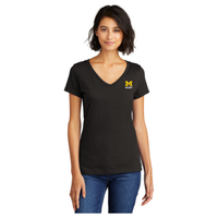 District ® Women’s Very Important Tee ® V-Neck